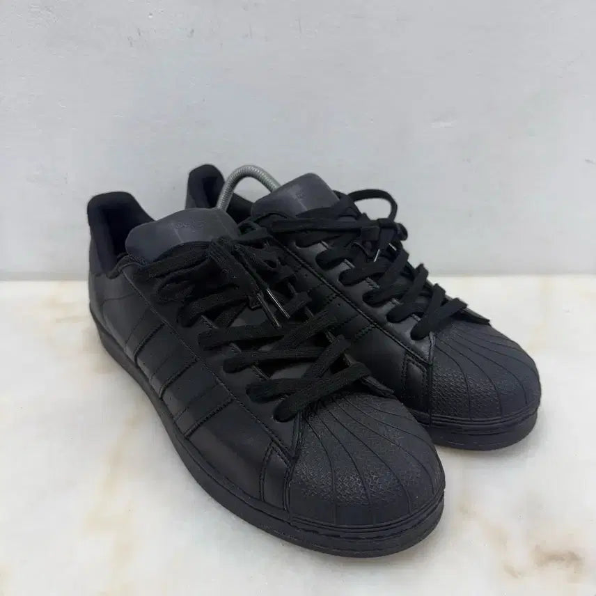 [BUNJANG] Adidas Superstar All Black Sneakers / (290)아디다스 운동화 슈퍼스타 올블랙