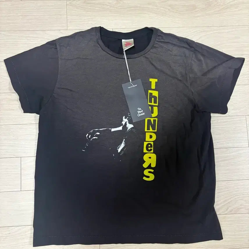 [BUNJANG] NCT Johnny Thunders Tee / 뤡코즈 JOHNNY THUNDERS TEE 1사이즈