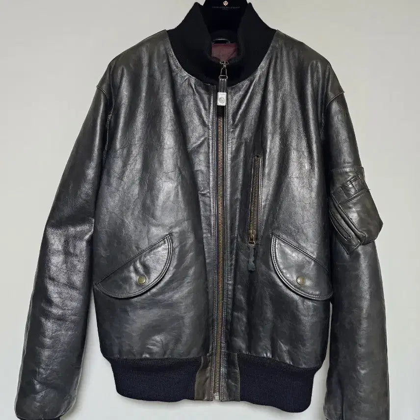 [BUNJANG] Giorgio Armani Bomber Leather Jacket / 아르마니봄버레더자켓