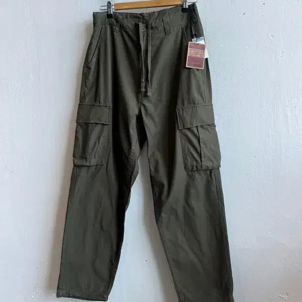 [BUNJANG] JUNGLE STORM Military Cargo Pants / JUNGLE STORM 정글스톰 밀리터리 카고팬츠 미사용품