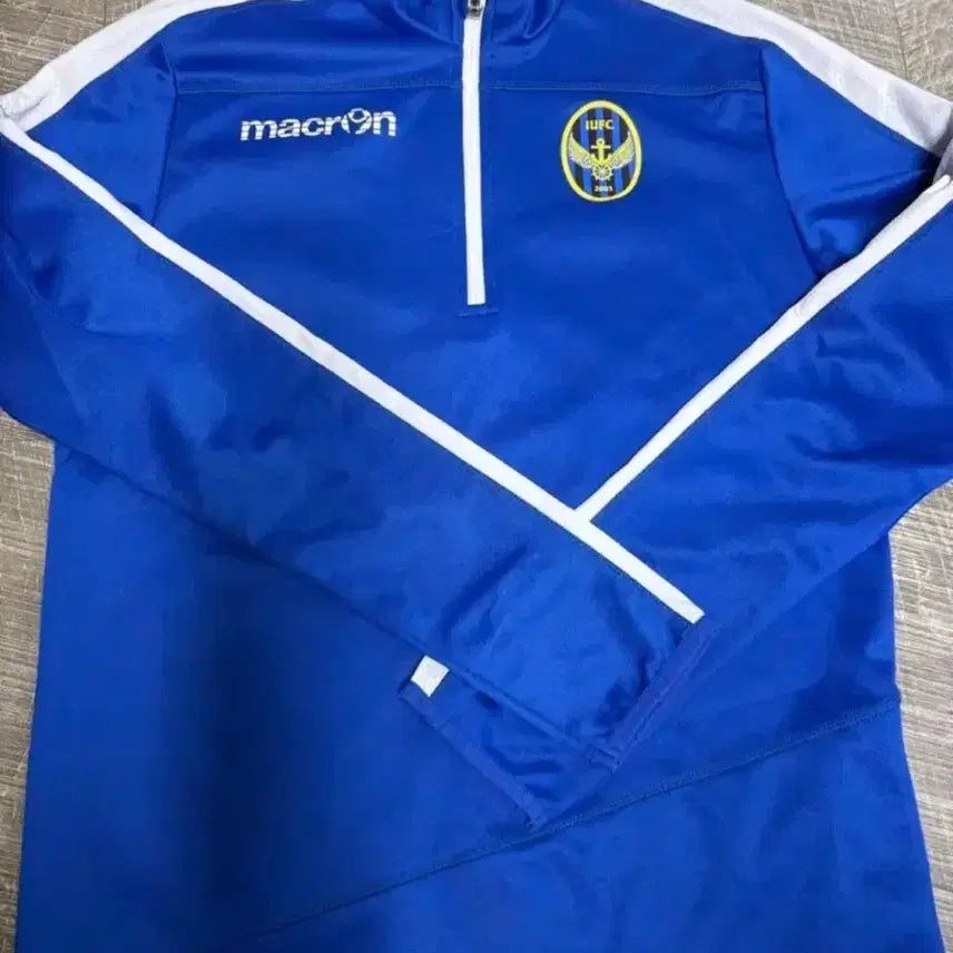 [BUNJANG] Macron IUFC Football Training Top Blue M / 마크론 IUFC 축구 트레이닝 상의 블루 m