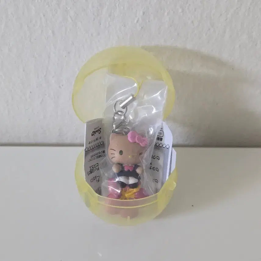 [BUNJANG] Sanrio Hello Kitty Figure Keyring / 산리오 헬로키티 피규어 키링