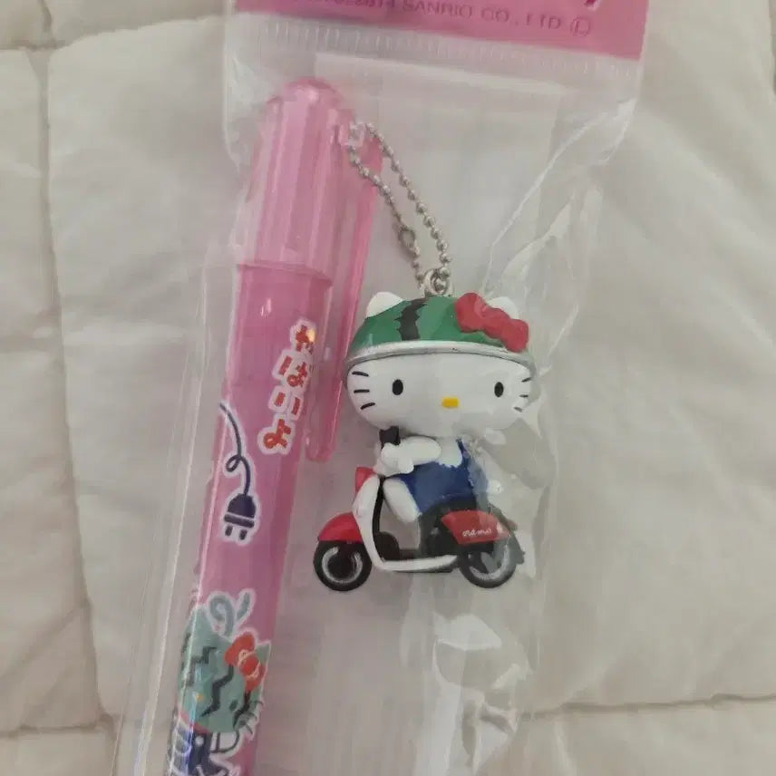 [BUNJANG] Classic Kitty Watermelon Ballpoint Pen with Motorcycle Kitty Strap / 수박 키티 고전키티 키티스트랩 볼펜 오토바이 키티