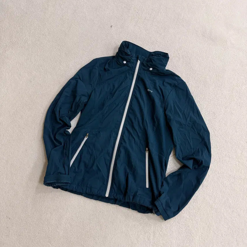 [BUNJANG] Louis Castel Lightweight Windbreaker Jacket / 95 루이까스텔 경량 바람막이 자켓 0715T1