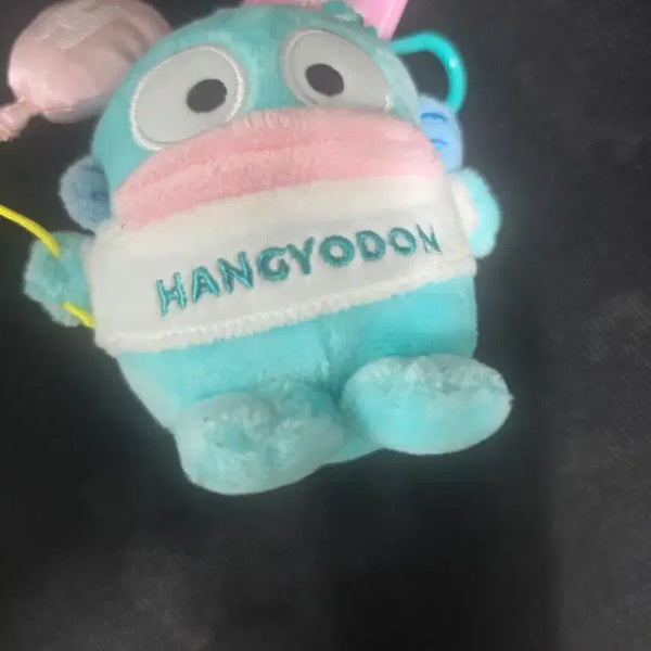 [BUNJANG] Sanrio Hangyodon Plush Keychain / 산리오 한교동 인형 키링