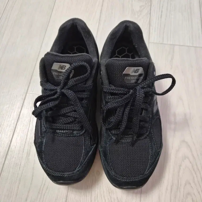 [BUNJANG] New Balance Fresh Foam 1890 Black Sneakers / 뉴발란스 프레쉬폼 1890 블랙 운동화