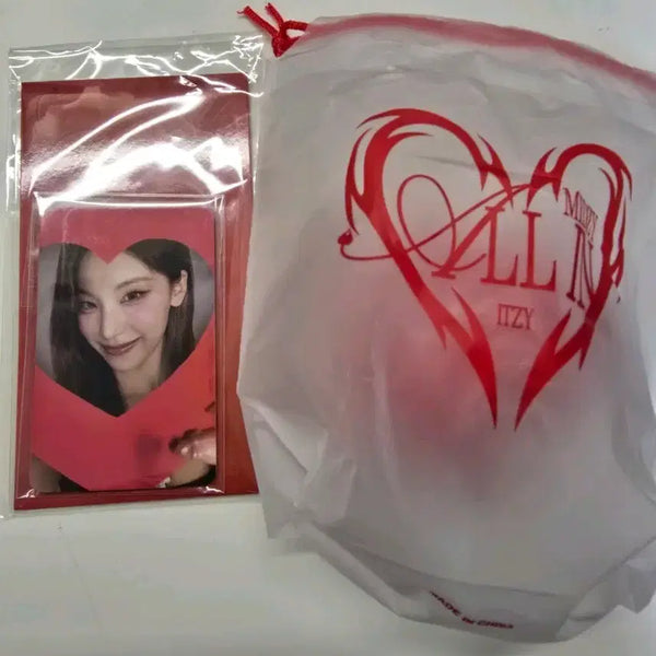 [BUNJANG] ITZY Fanmeeting Day 1 Photocard Set & Gift Set / ITZY 있지 팬미팅 Fanmeeting Day1 기프트