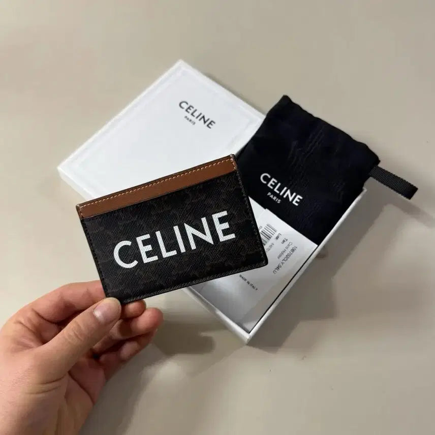 [BUNJANG] Celine Triomphe Card Holder / [정품/당일출고]셀린느 트리옹프 카드지갑