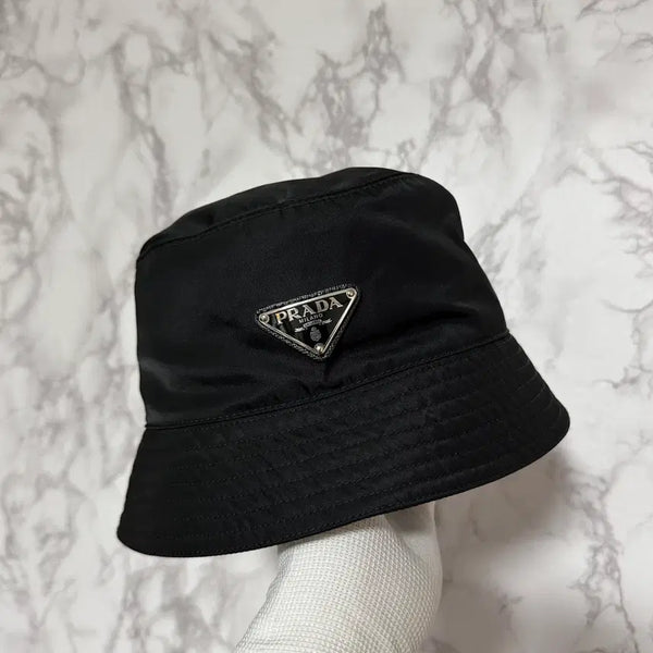 [BUNJANG] Prada Re-Nylon Bucket Hat / [M] 프라다 리나일론 버킷햇