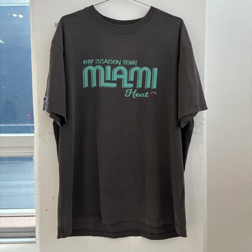 [BUNJANG] Miami Heat NBA T-Shirt / (L) NBA 마이애미 반팔 티셔츠