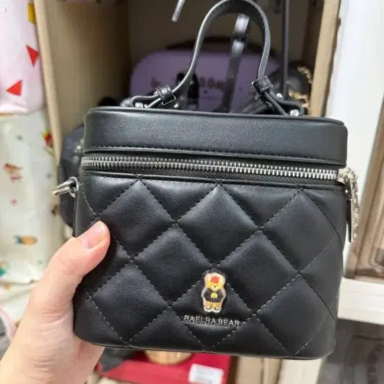 [BUNJANG] RAELDA BEAR Quilting Box Bag Black / RAELDA BEAR 퀼팅 박스 백 블랙