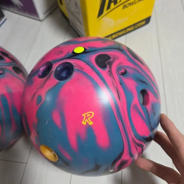 [BUNJANG] Radical Zing Bowling Ball 14lb (Used) / 래디컬 징 볼링공 14p(중고볼)