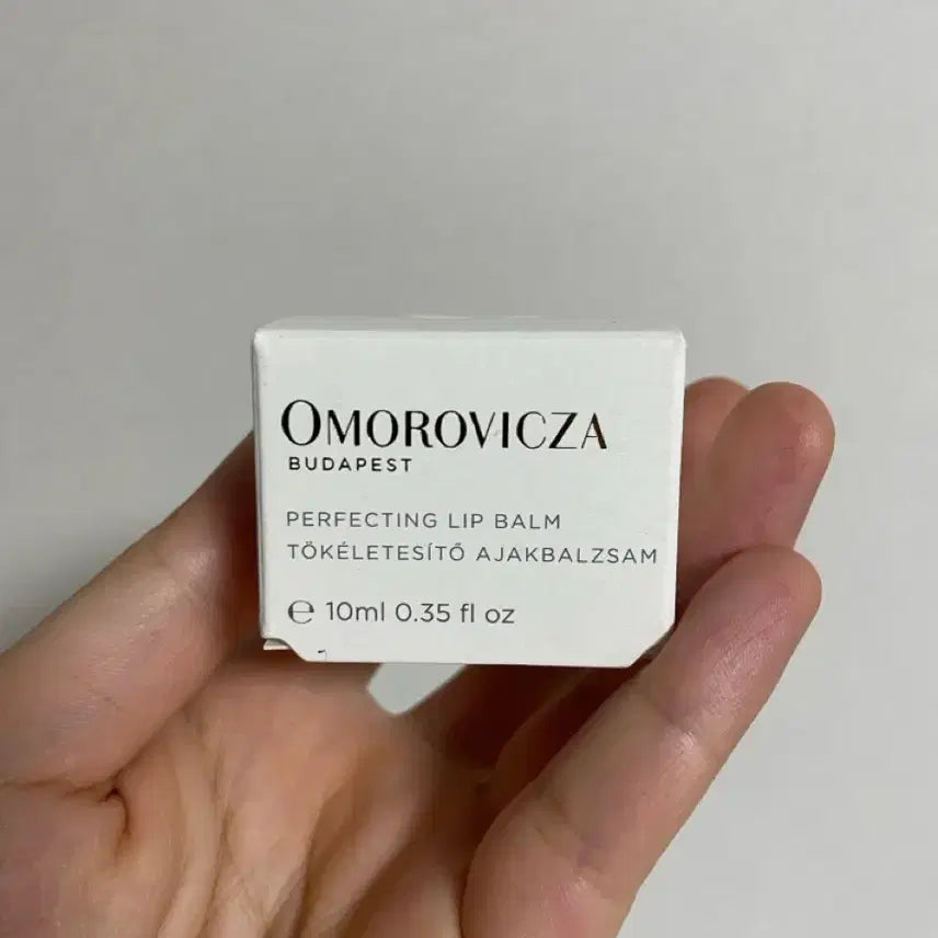 [BUNJANG] Omorovicza Perfecting Lip Balm (New) / 오모로비짜 퍼펙팅 립밥 (새상품)