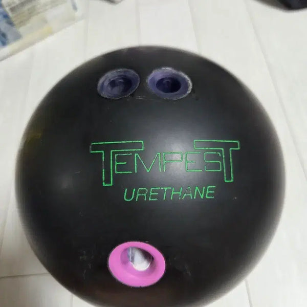[BUNJANG] Tempest High Urethane Bowling Ball 14lb / 템페스트 고대우레탄 볼링공 14p(중고볼)