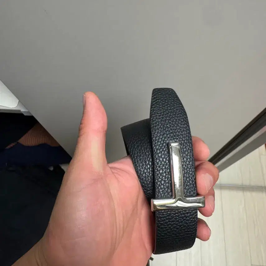 [BUNJANG] Tom Ford Leather Reversible Belt (90cm / 35in) / 톰포드벨트 90사이즈 (레더 리버서블)