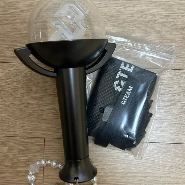 [BUNJANG] and TEAM &TEAM Official Light Stick Bundle / &TEAM 앤팀 응원봉 르네봉 루네봉 양도