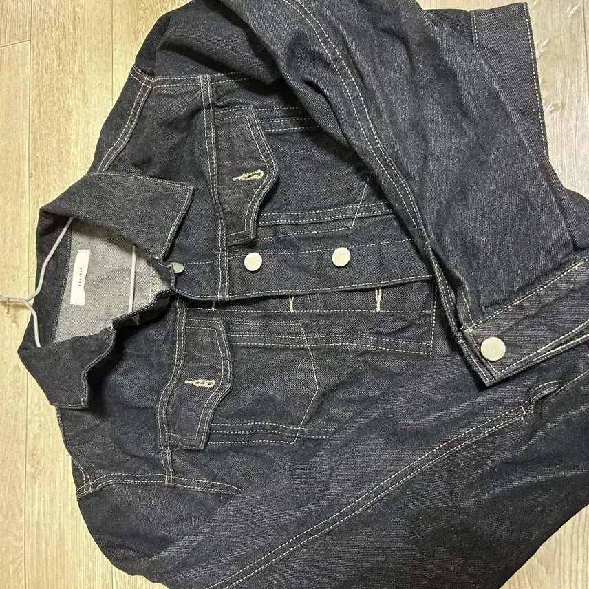 [BUNJANG] Stitch Raw Denim Cropped Jean Jacket / 스티치생지데님크롭 청자켓