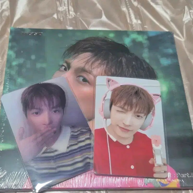 [BUNJANG] ATEEZ Hongjoong Jump Up Cat Agent + Lenticular Set / 에이티즈 점프업 홍중 고양이요원+렌티큘러set