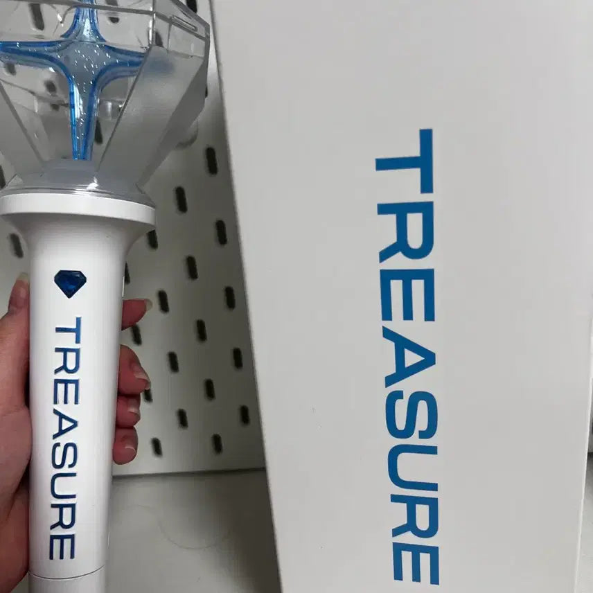 [BUNJANG] TREASURE Light Stick Ver.2 / 트레저 응원봉