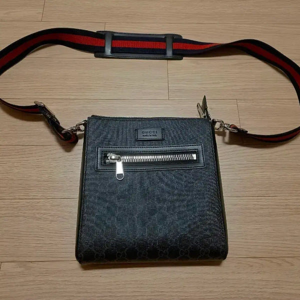 [BUNJANG] Gucci GG Supreme Small Messenger Bag / 구찌 GG 수프림 스몰 메신저백
