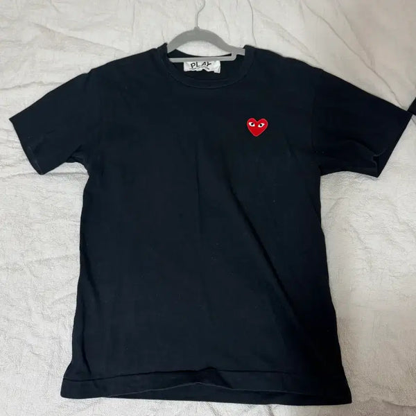 [BUNJANG] Comme des Garçons Black T-Shirt Size M / 꼼데가르송 검정티 사이즈M