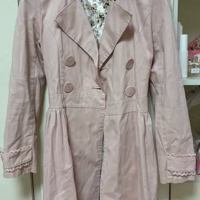 [BUNJANG] Liz Lisa Pink Trench Coat / 리즈리사 핑크 트렌치코트 희귀매물