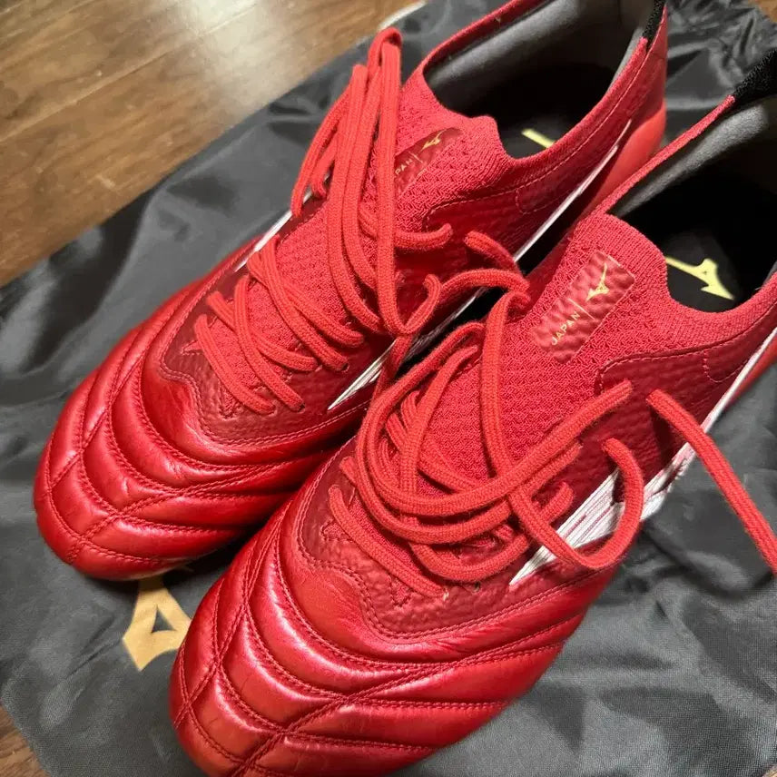 [BUNJANG] Mizuno Morelia Neo 4 Beta Japan FG 255 Soccer Cleats / 모렐리아 네오 4 베타 재팬 255 md