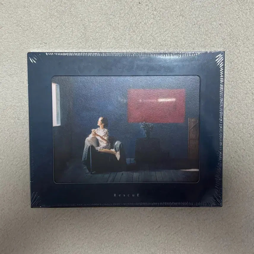 [BUNJANG] Younha 5th Album RescuE (Sealed) / [미개봉] 윤하 5집 앨범 레스큐 RescuE