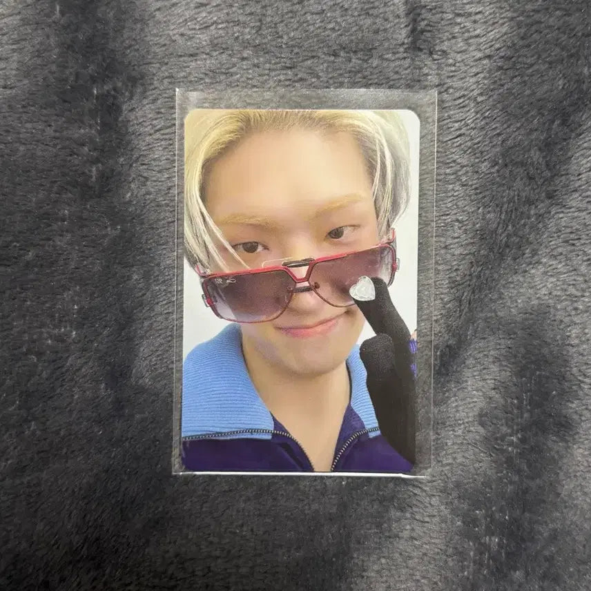 [BUNJANG] ATEEZ Mingi Aniteez Pop-up Micro Deco Sticker Photocard / 에이티즈 민기 애니티즈 팝업 마이크로데코스티커 포카