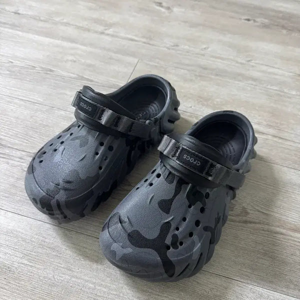 [BUNJANG] Crocs Eco Duck Camo Clog Charcoal Black / 크록스 에코 덕 카모 클로그 차콜블랙 230 입니다.