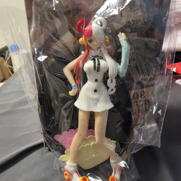 [BUNJANG] One Piece Uta Figure / 원피스 우타 피규어