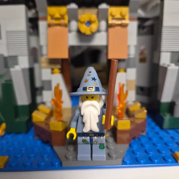 [BUNJANG] LEGO Wizard Minifigure / 레고 착한 마법사 미니피규어