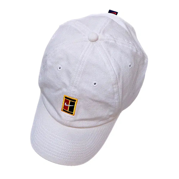 [BUNJANG] Nike 2022 Sporty Baseball Cap White / 나이키 2022 스포티한 야구모자 57 화이트 16880