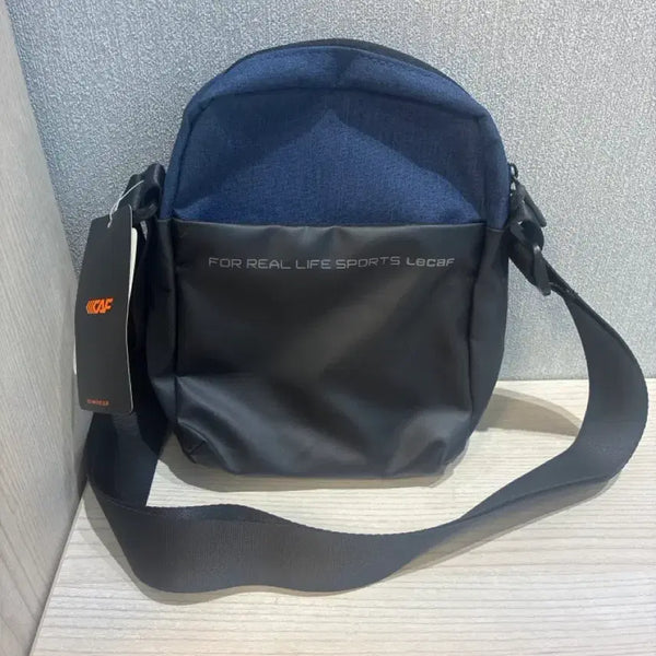[BUNJANG] Lecaf Crossbody Bag / (새상품) 르까프 크로스백 가방 (가격내림)