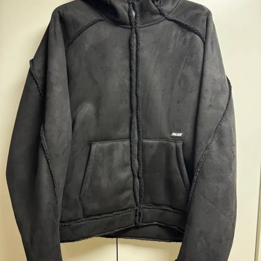 [BUNJANG] Palace Sherpa Suede Hoodie Jacket Black XL / 25FW - 팔라스 쉐르파 스웨이드 후드 자켓 블랙 XL