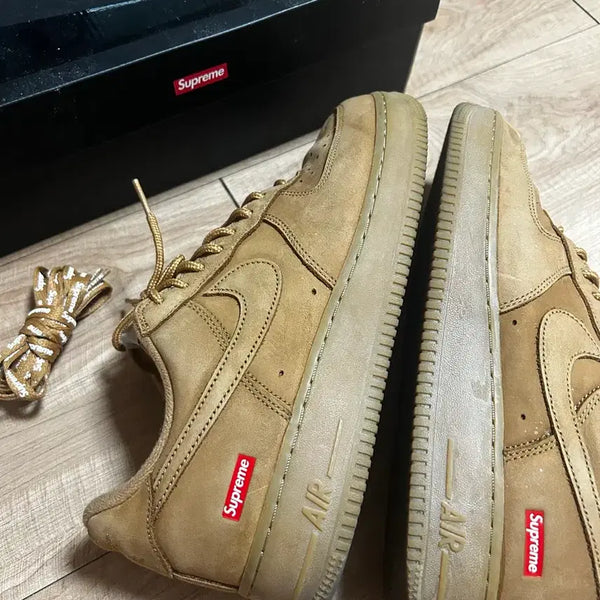 [BUNJANG] Nike x Supreme Air Force 1 Low Flax US 8.5 / 나이키 x 슈프림 에어포스 1 로우 플랙스 265