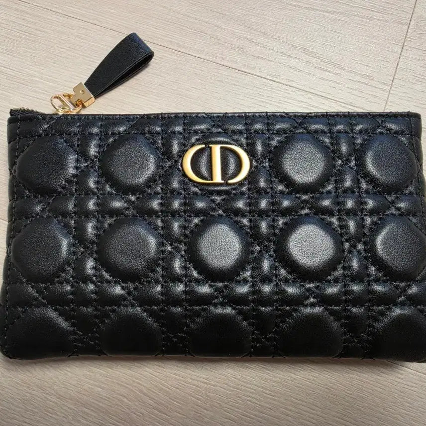 [BUNJANG] Dior Women's Lambskin Pouch Wallet / ㄷ ㅣ올 여성 가죽지갑 파우치