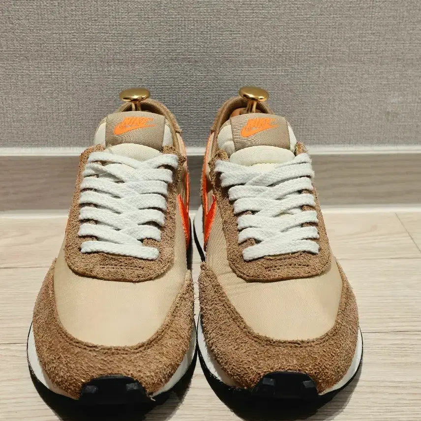[BUNJANG] Nike Classic Daybreak SP "Vegas Gold College Orange" Sneakers (250mm) / [박스풀셋] 나이키클래식 데이브레이크 SP 베가스 골드 컬리지 오렌지 250mm