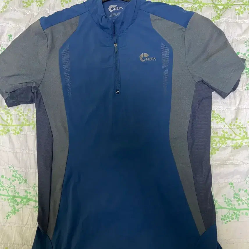[BUNJANG] Nepa Functional Short-Sleeve T-Shirt Blue M / 네파 기능성 반팔티 블루 M
