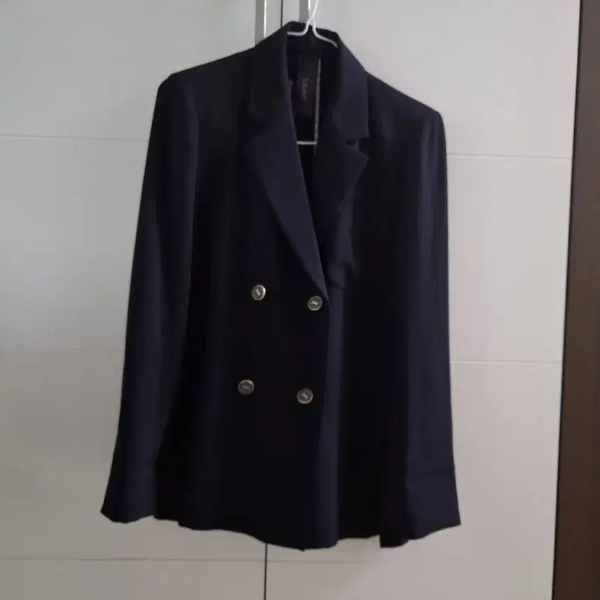 [BUNJANG] Laurel Navy Double Button Jacket / Laurel 네이비 더블 버튼 자켓 55.상태굳