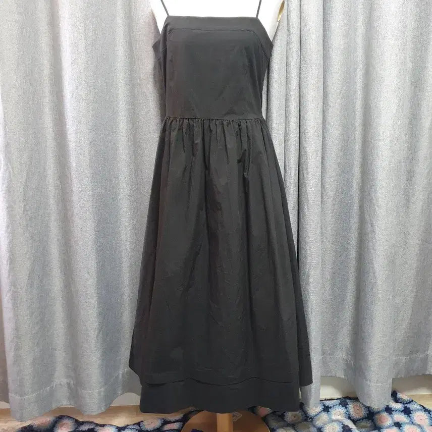 [BUNJANG] Sleeveless Square Neck Maxi Dress / M슬리브리스 사각사각 맥시원피스