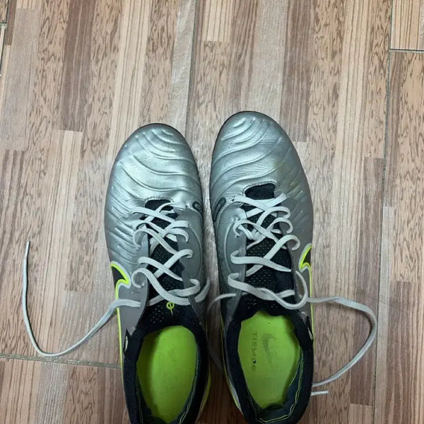 [BUNJANG] Nike Tiempo Legend 10 FG Soccer Cleats / 나이키 티엠포 레전드 10