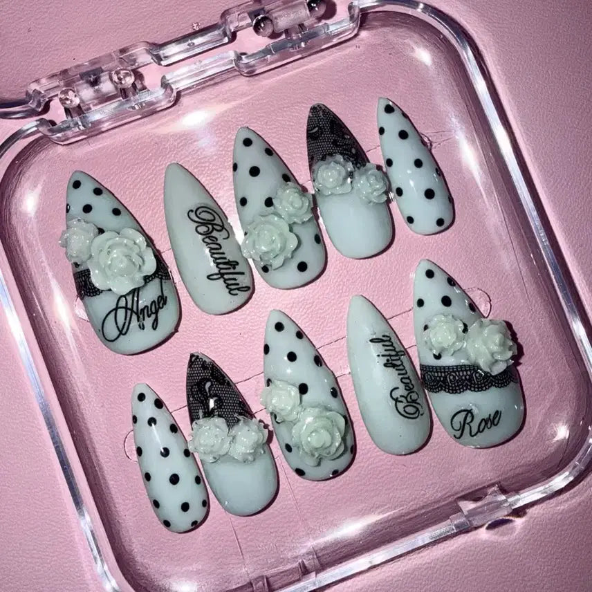 [BUNJANG] Mintcore Handmade Nail Tips / 민트코어 수제네일팁 주문제작 판매 도트 장미 네일팁