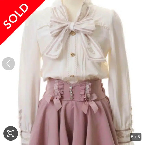 [BUNJANG] Lizlisa Message Bowtie Blouse / 리즈리사 메세지 보우타이 블라우스 양산형 지뢰계