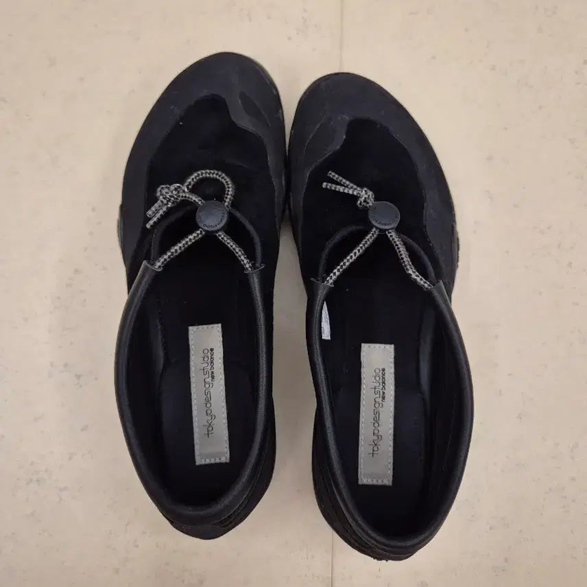 [BUNJANG] New Balance MT10T Tokyo Design Studio Black / (260) 뉴발란스 MT10T 블랙 도쿄디자인스튜디오