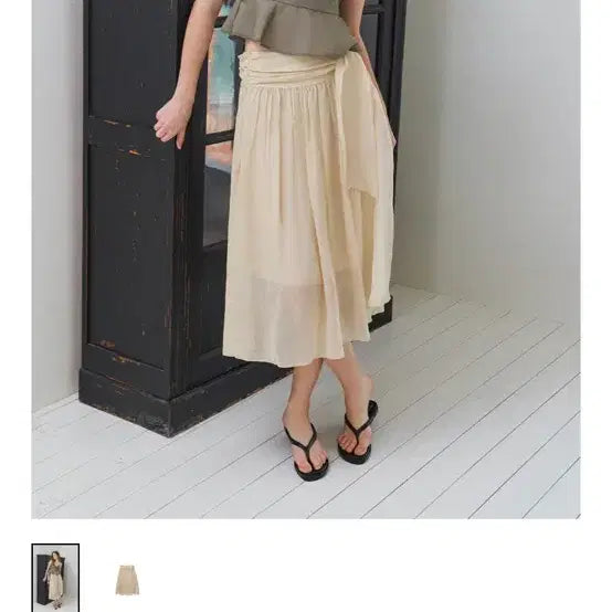 [BUNJANG] Withoutsummer Almond Strap Skirt Beige / 위드아웃썸머 아몬드 스트랩 스커트 Almond strap skirt_beige