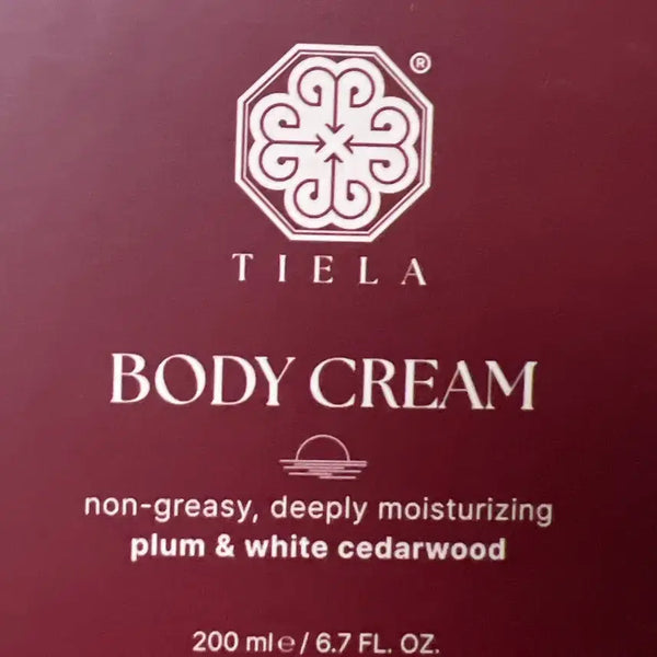 [BUNJANG] Tielle Perfume Nourishing Body Cream (2 x 200ml) - Plum & White Cedarwood Scent / 티엘라 퍼퓸 너리싱 바디크림 200ml 총 2개