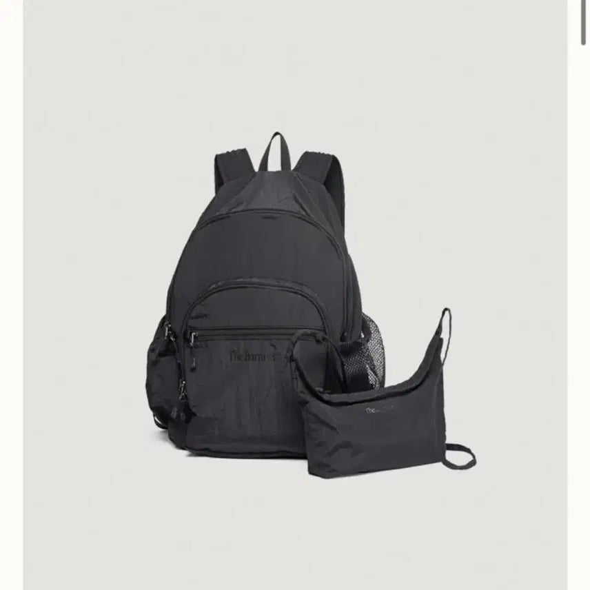 [BUNJANG] The Barnet Outdoor Sacoche Black / 더바넷 아웃도어 백팩 샤코슈 블랙