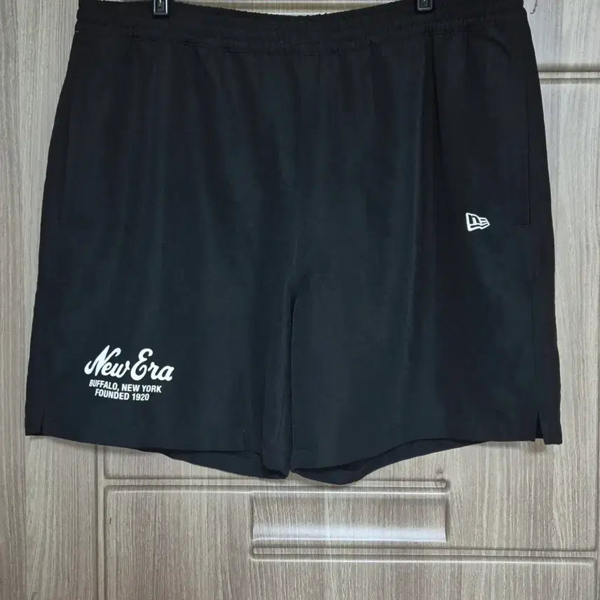 [BUNJANG] New Era Polyester Shorts (Men's) - Size L / 뉴에라  반바지(남성)L