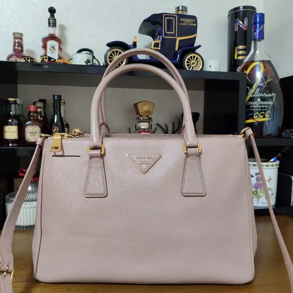 [BUNJANG] Prada Saffiano Tote Shoulder Bag Medium / 프라다 사피아노 토트겸숄더 미듐